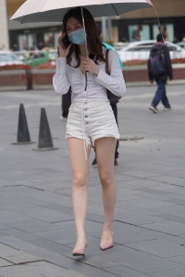 【精选街拍】Vol.2788 清秀白色短裤 [221P+2V-3.12GB]